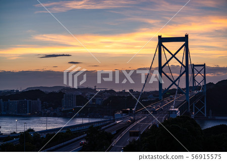 [Fukuoka Prefecture] Kanmon Bridge Evening View from Mekari Park 56915575