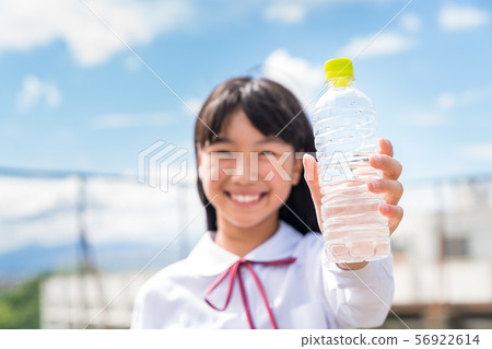 Junior high school student, water, plastic bottle 56922614