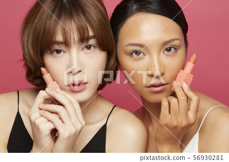 Beauty 2 skin color 56930281