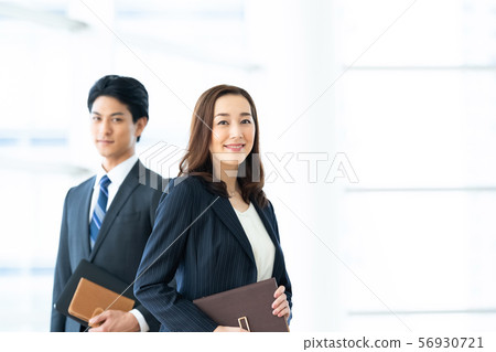 Business image Male employee Female employee Business image Male employee Female employee 56930721