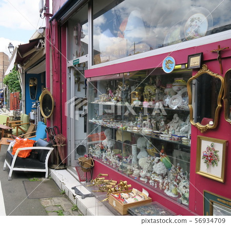 巴黎Clignancourt跳蚤市場（也稱為Saint-Ouen跳蚤市場） 56934709