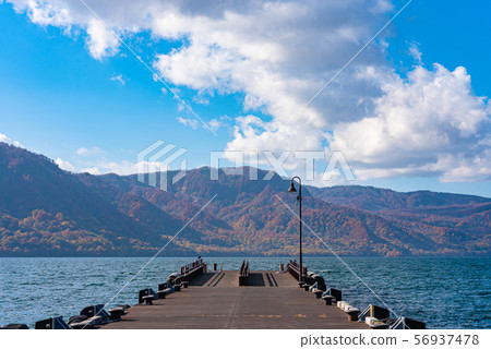 Autumn, Lake Towada, pier, lakeside, sightseeing, autumn leaves 56937478