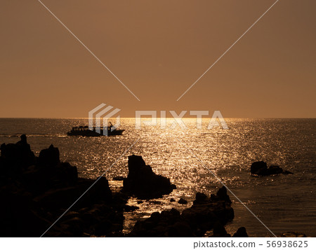 Echizen Kaga Kaigan Quasi-National Park 56938625