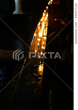 Hida Furukawa Visiting the Three Temples of Rain 56947129