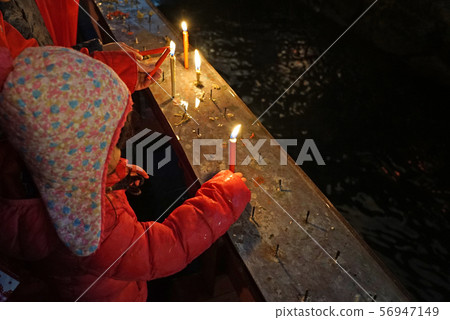 Hida Furukawa參觀三座雨寺 56947149