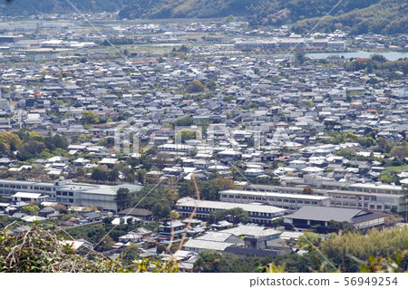 Sakai市看法從Shizuki山頂的 Sakai市看法從Shizuki山頂的 56949254