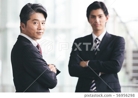  企業形象 56956298