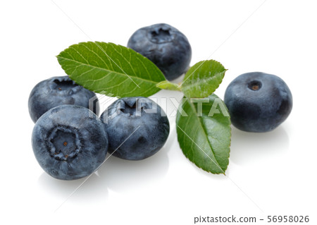 Fresh blueberries with leaves isolated on white 56958026