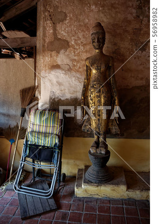 Laos Vientiane: Buddha, Wat Si Saket Buddha Laos Vientiane: Buddha, Wat Si Saket Buddha 56958982
