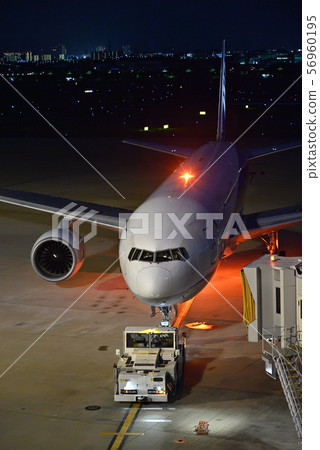 Ready to take off Ready to take off 56960195