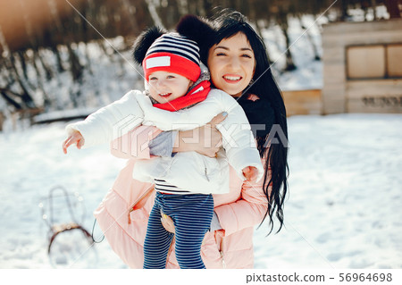 Mother with little daughter Mother with little daughter 56964698