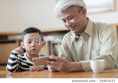 smartphone, sumaho, senior 56965631