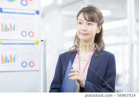 business woman, female business person, female 56967914
