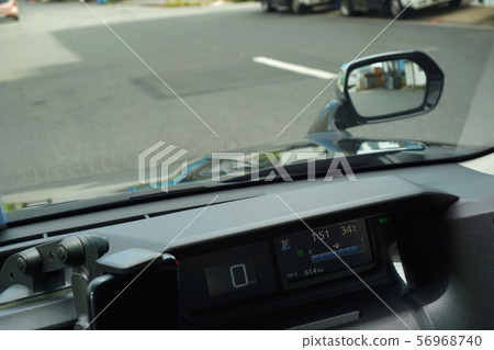 JPN TAXI driver's seat 56968740