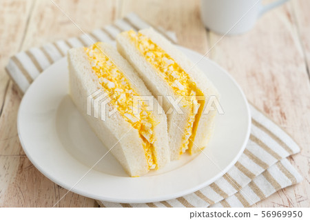 Egg sand 56969950