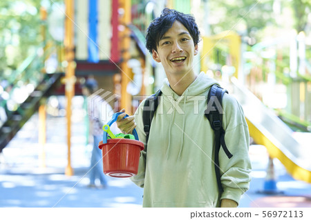 Ikumen Young Men Family Parent-Child Babysitter 56972113