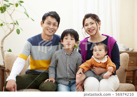Family portrait 56974210