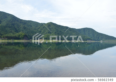 West Lake (Lake West Lake Camping Area / Fujikawaguchiko Town, Minamitsuru-gun Yamanashi Prefecture) 56981549
