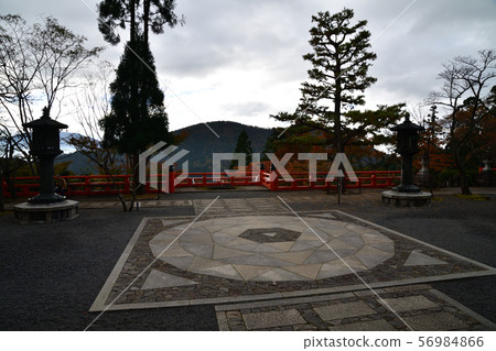 來自Kuramaji 56984866