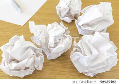 Blank paper and crumpled paper 56985468