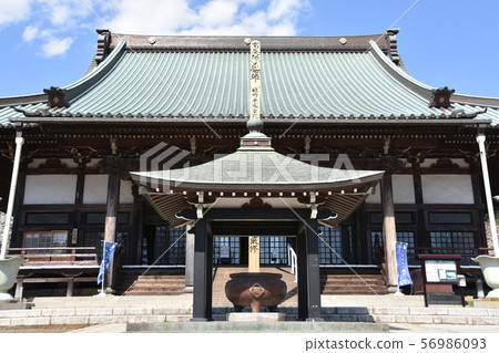 Yuiyoji Temple Fujisawa 56986093