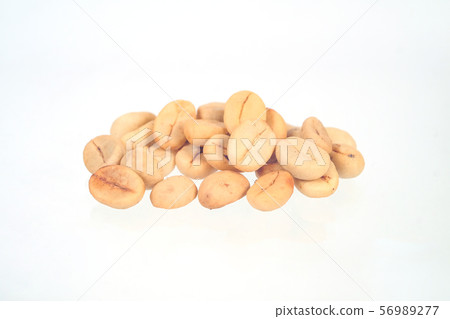 Fresh Raw coffee beans on white background. Fresh Raw coffee beans on white background. 56989277