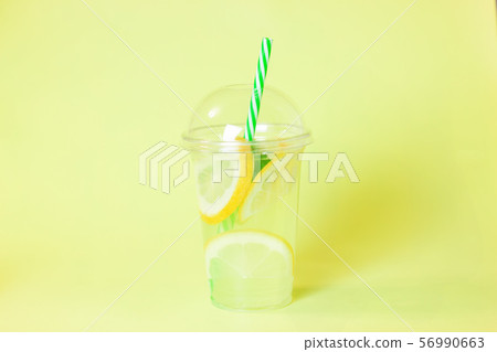 Lemonade or mojito cocktail with lemon and mint 56990663