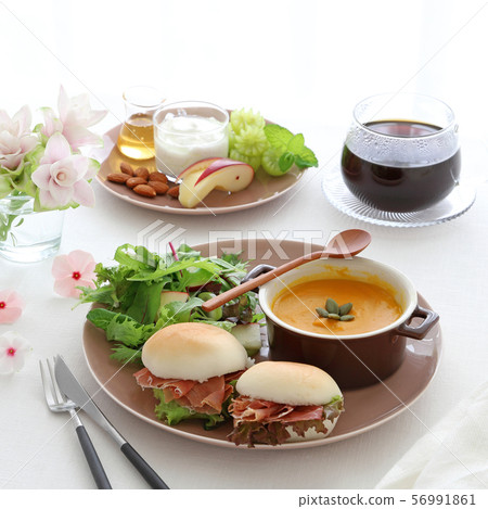 南瓜potage早餐 56991861