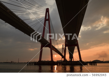 Meito Nishi Ohashi和日出 Meito Nishi Ohashi和日出 56992043