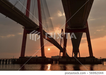 Meito Nishi Ohashi和日出 56992044