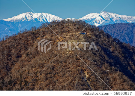 Todomaru and Arakawadake / Akaishidake seen from Tanzawa ridge line in winter 56993937