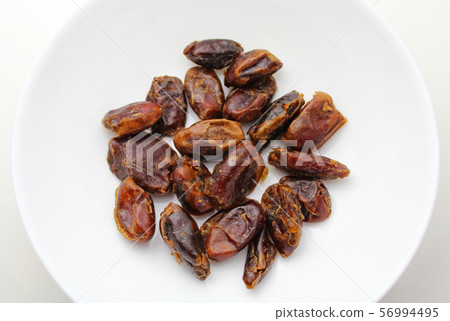 Dates Date palm dried fruit 56994495
