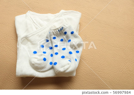 Baby clothing 56997984