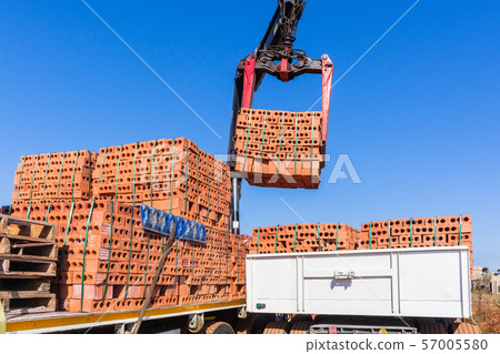New Buidling Bricks Truck Trailer Delivery 57005580