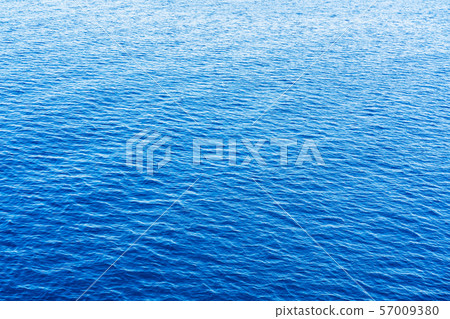 Open sea  57009380