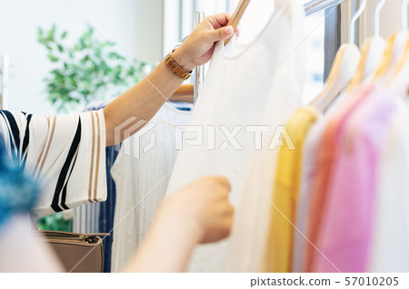 購物服裝女裝 購物服裝女裝 57010205