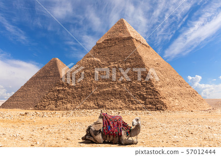 The Pyramid of Khafre and the Pyramid of Khufu in The Pyramid of Khafre and the Pyramid of Khufu in 57012444