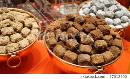 Belgian chocolate Belgian chocolate 57012800