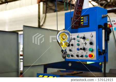 Crane hook of the overhead crane in the workshop Crane hook of the overhead crane in the workshop 57012915