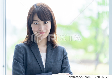 Business woman portrait Business woman portrait 57016176
