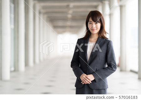 Business woman portrait Business woman portrait 57016183