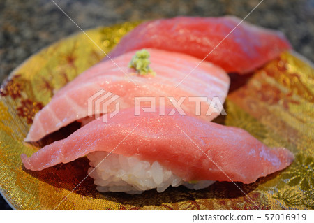 美味的金槍魚握把 57016919