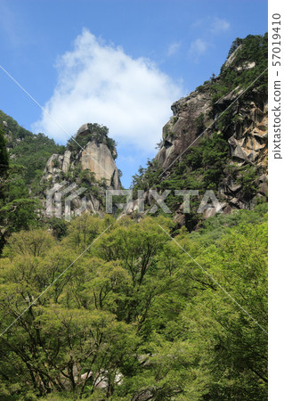 Kakuen Peak（甲府市） 57019410