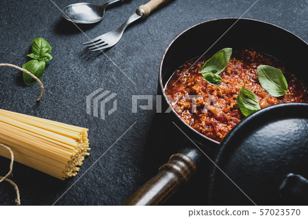Italian pasta spaghetti bolognese 57023570