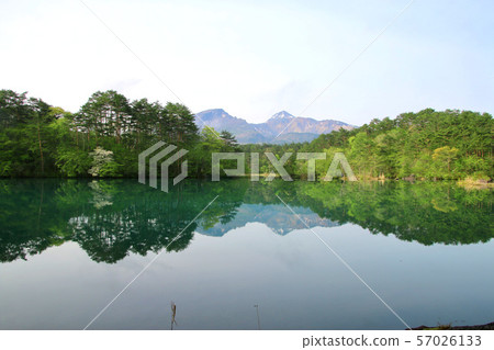 Spring Goshikunuma (Fukushima Prefecture · Back Bandai) 57026133