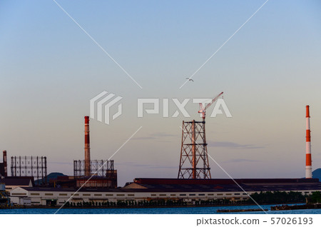 北九州工業區的大型起重機 北九州工業區的大型起重機 57026193