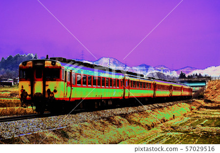 Kiha 58系列快車圖像在本地線上運行 57029516