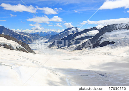 Switzerland, Jungfraujoch, Aletsch Glacier 57030550