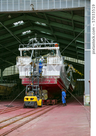 船修理店碼頭 57033519