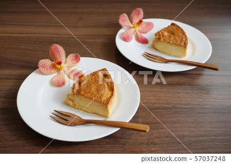 布丁蛋糕 57037248